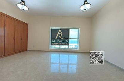 Apartment - 3 Bedrooms - 4 Bathrooms for rent in Al Rumailah building - Al Rumailah 2 - Al Rumaila - Ajman