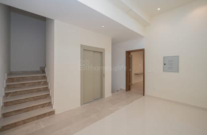 Villa - 4 - 6 for rent in Park Villas - District 10 - Jumeirah Village Circle - Dubai