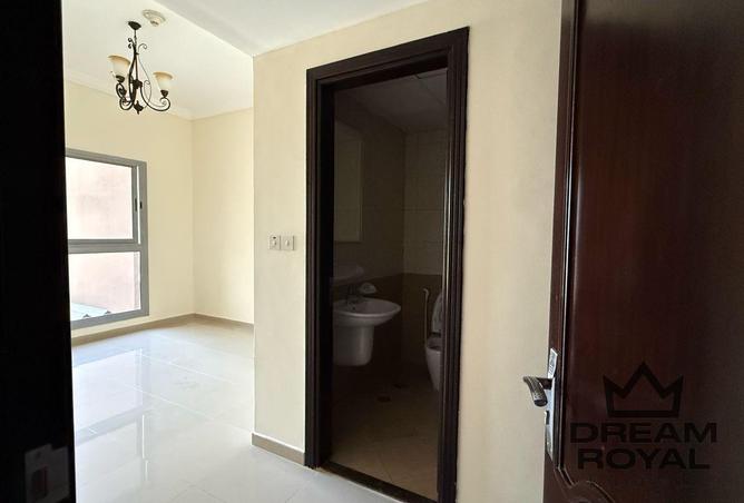97379057 - Property Image 3