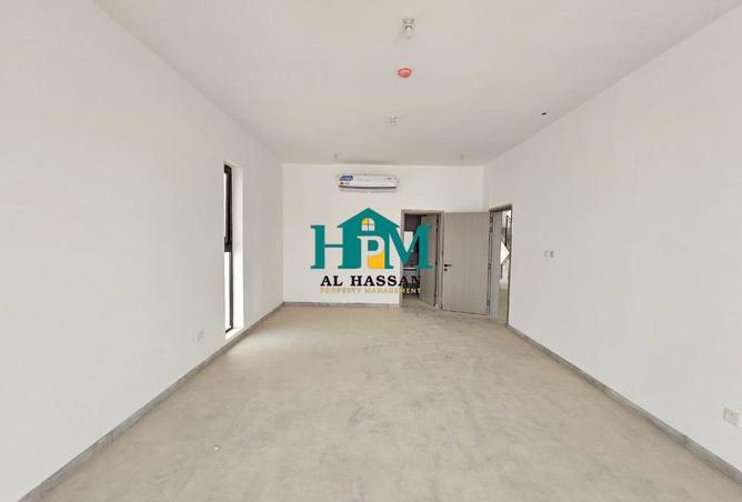 16334103 - Property Image 2