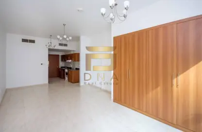 Apartment - 1 Bathroom for rent in Skycourts Tower D - Skycourts Towers - Dubai Land Residence Complex - Dubai