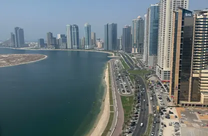Apartment - 3 Bedrooms - 4 Bathrooms for rent in Al Khan Corniche - Al Khan - Sharjah