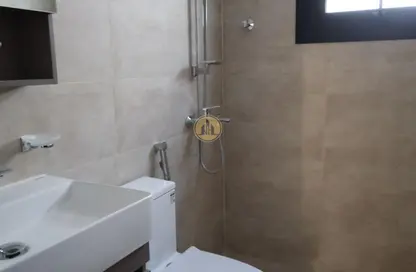 شقة - غرفة نوم - 2 حمامات للايجار في 3 المويهات - المويهات - عجمان