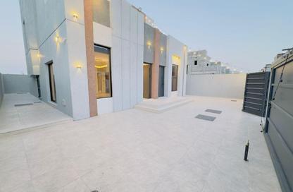 Villa - 3 Bedrooms - 6 Bathrooms for sale in Al Helio 2 - Al Helio - Ajman