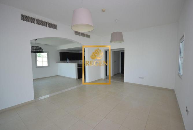 54399243 - صورة العقار 3