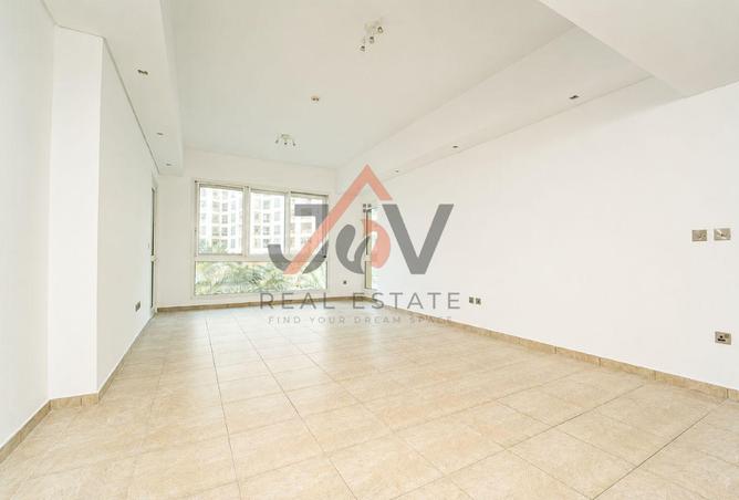 127015494 - Property Image 3