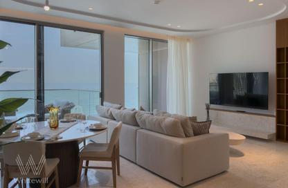 Apartment - 3 - 4 for sale in Ellington Beach House - The Crescent - Palm Jumeirah - Dubai