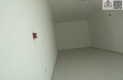 Shop - Studio for rent in Al Rawda 2 - Al Rawda - Ajman