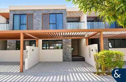 Villa - 4 - 2 for rent in The Legends - Damac Hills - Dubai