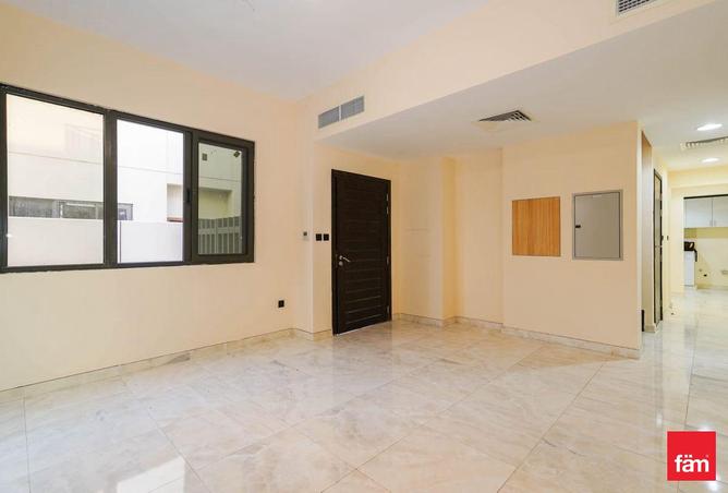 101264117 - Property Image 2
