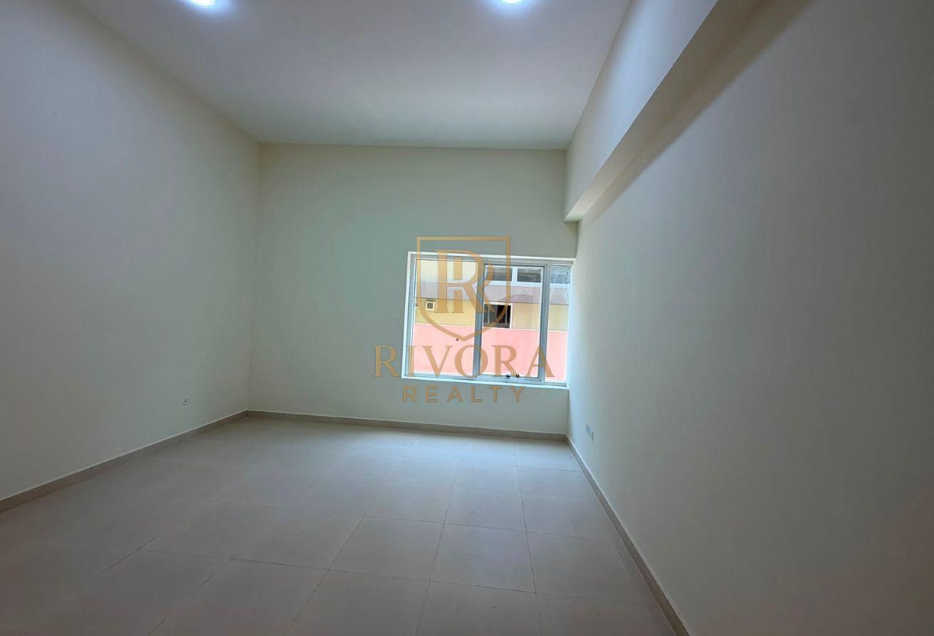 3 BHK VILLA I SPACIOUS I WITH MAIDS ROOM photo 11
