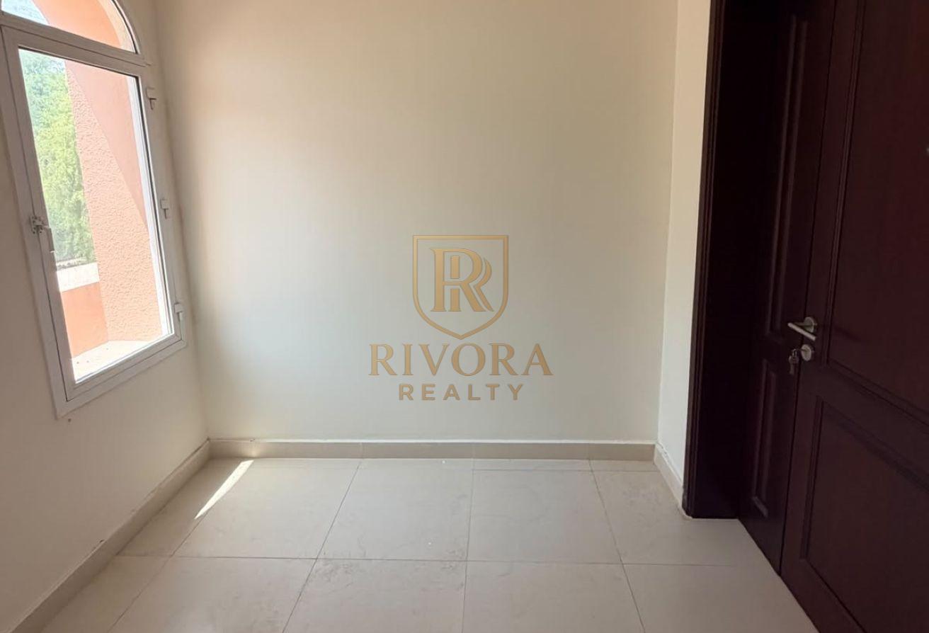3 BHK VILLA I SPACIOUS I WITH MAIDS ROOM photo 8