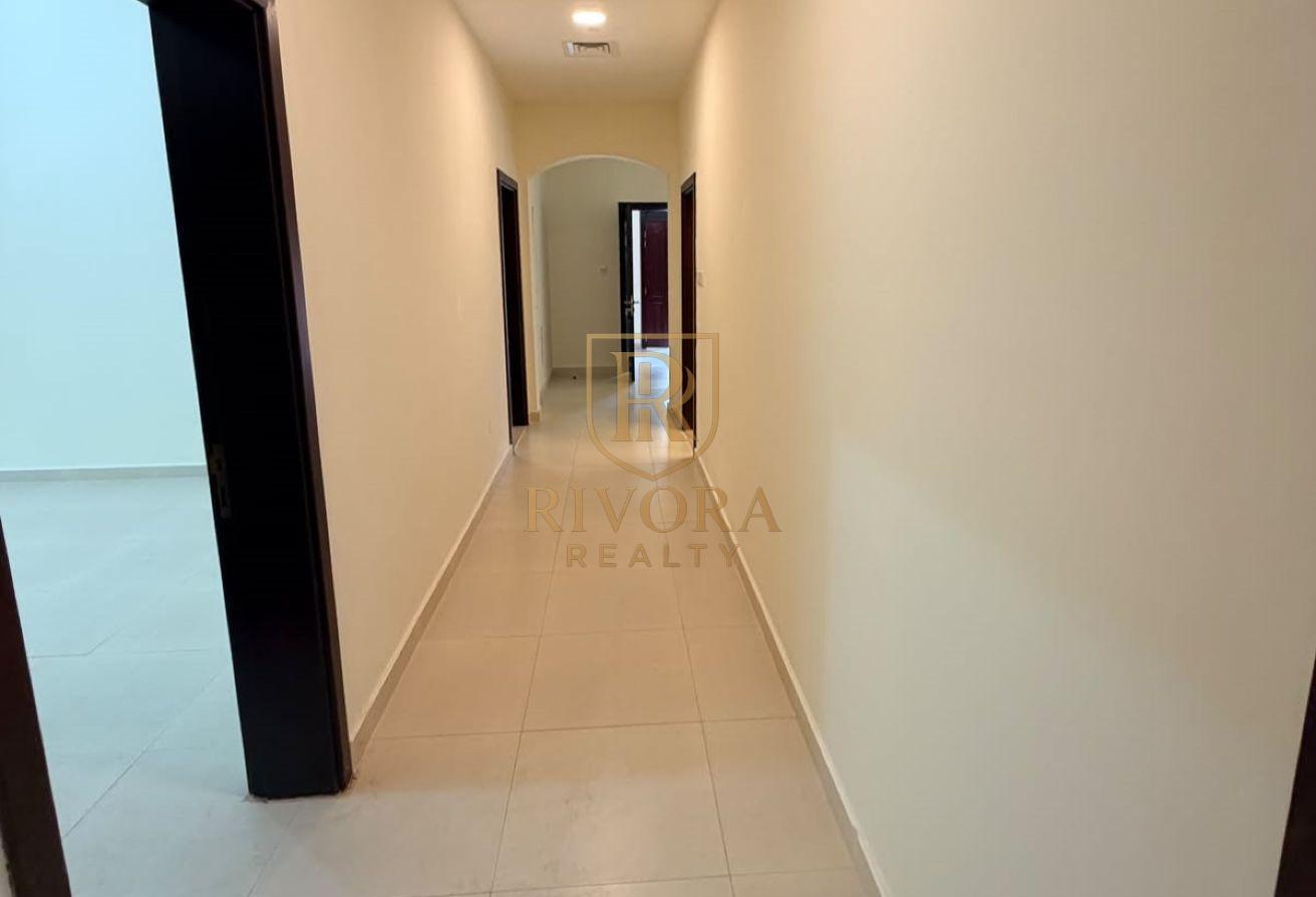 3 BHK VILLA I SPACIOUS I WITH MAIDS ROOM photo 12