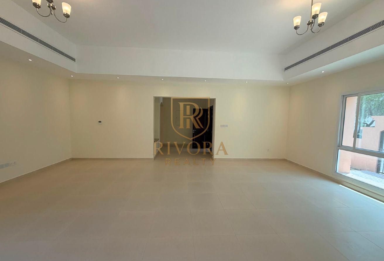 3 BHK VILLA I SPACIOUS I WITH MAIDS ROOM photo 4