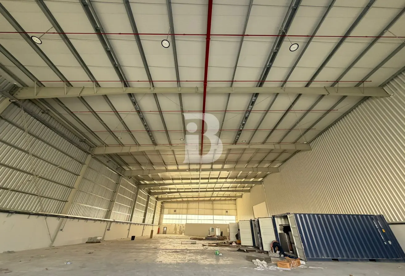166068944 - Property Main Image