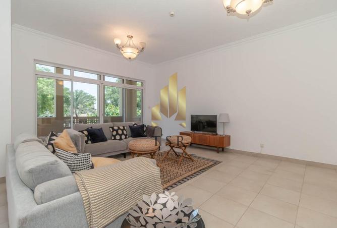 94014188 - Property Image 3