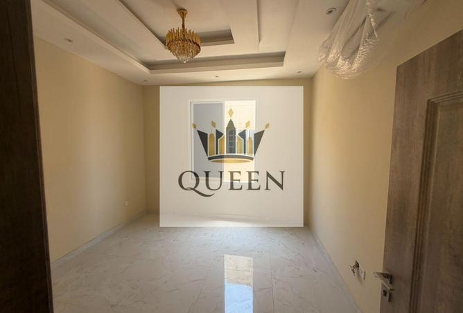 111858613 - Property Image 3