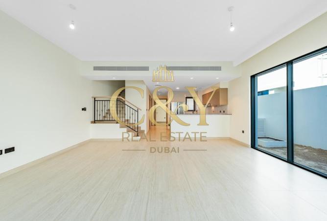 83243202 - Property Image 2