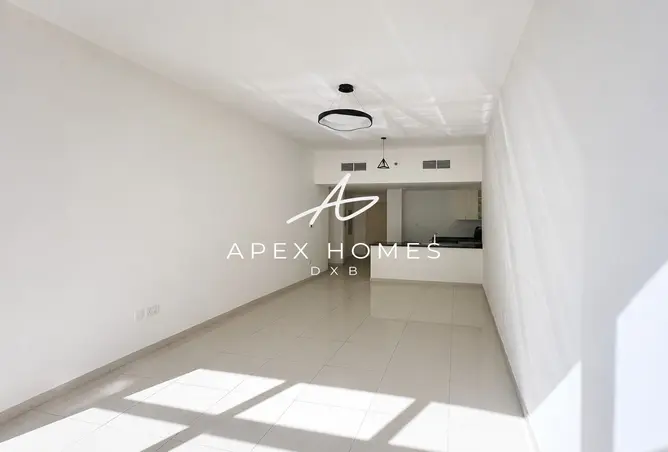137439295 - Property Image 2