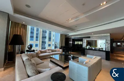 Apartment - 4 Bedrooms - 4 Bathrooms for rent in Le Reve - Dubai Marina - Dubai