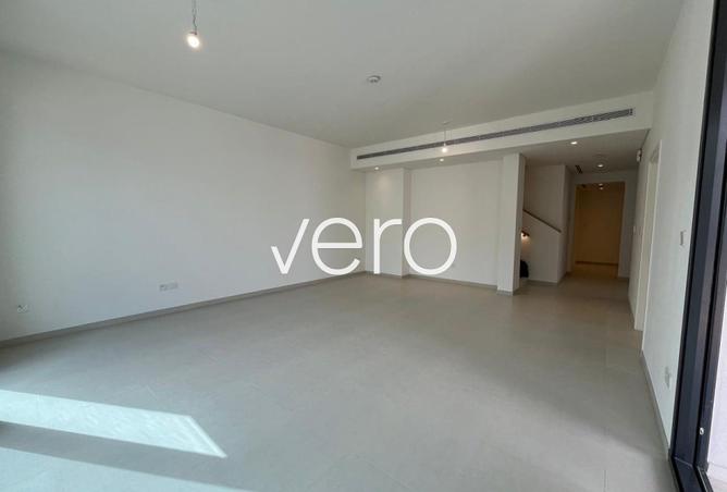 97364386 - Property Image 3