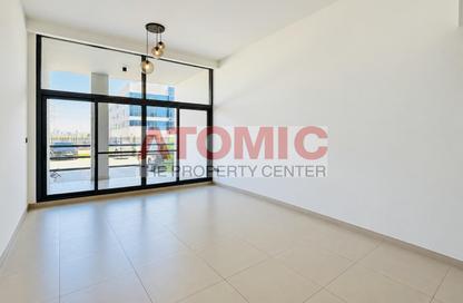 Apartment - 2 - 3 for rent in The Edge - Dubai Investment Park 1 (DIP 1) - Dubai Investment Park (DIP) - Dubai
