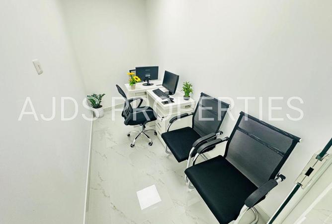 111855001 - Property Image 3