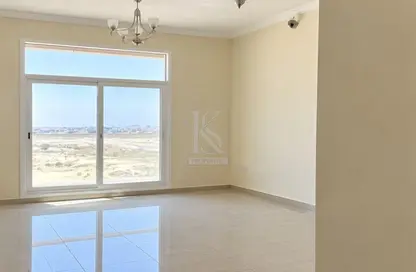 Apartment - 1 Bedroom - 2 Bathrooms for rent in Siraj Tower - Arjan - Dubai
