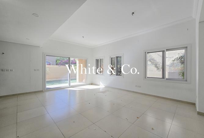 127022431 - Property Image 2