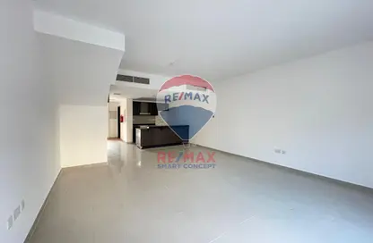 Villa - 3 Bedrooms - 5 Bathrooms for rent in Mediterranean Style - Al Reef Villas - Al Reef - Abu Dhabi