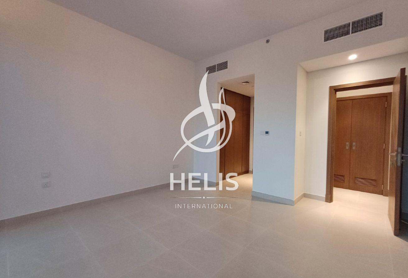 Hot Deal | Luxury 2BR | Burj Khalifa & Canal View photo 6