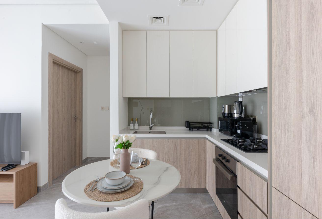 High floor | Canal-side living | Prime Business Ba photo 10