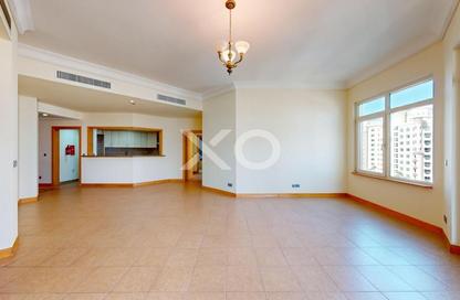Apartment - 3 Bedrooms - 3 Bathrooms for sale in Al Hamri - Shoreline Apartments - Palm Jumeirah - Dubai