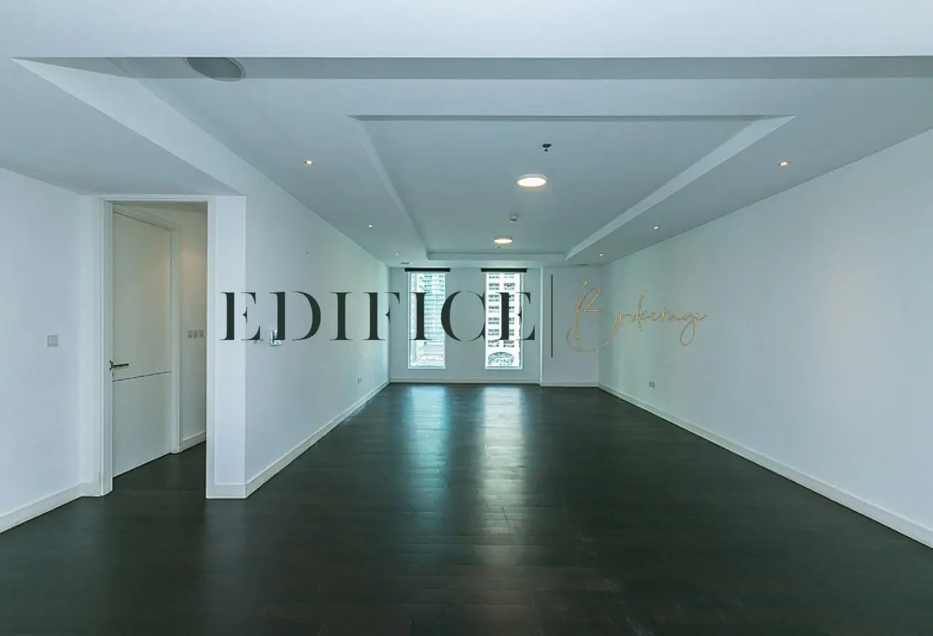 156927837 - Property Main Image