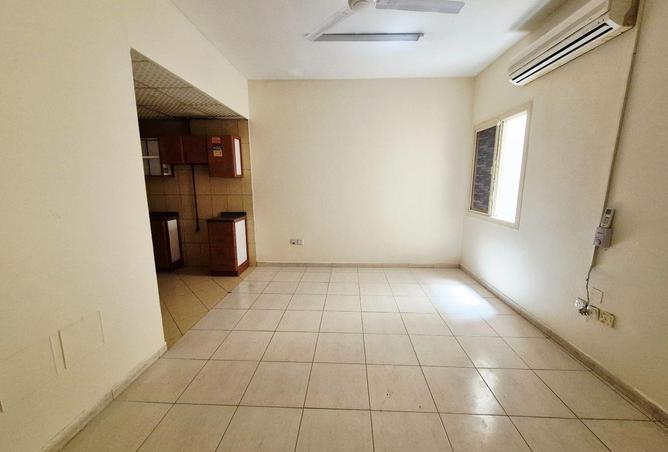 76584444 - Property Image 2