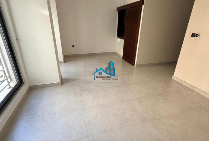 2 BR Apartment with Maids Room Near Metro photo 3