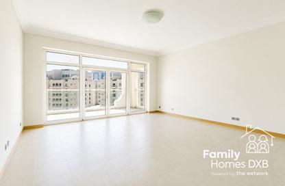 Apartment - 2 Bedrooms - 3 Bathrooms for sale in Al Khushkar - Shoreline Apartments - Palm Jumeirah - Dubai