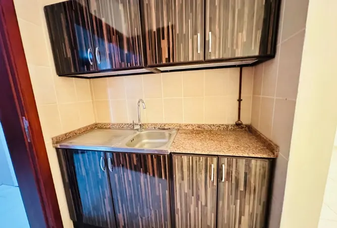 165602411 - Property Image 2