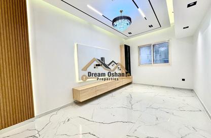 Apartment - 1 Bedroom - 2 Bathrooms for rent in Ali Building - Al Jaddaf - Dubai