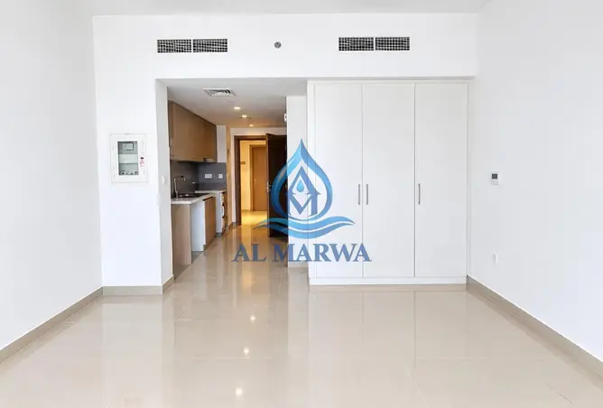163721977 - Property Image 3