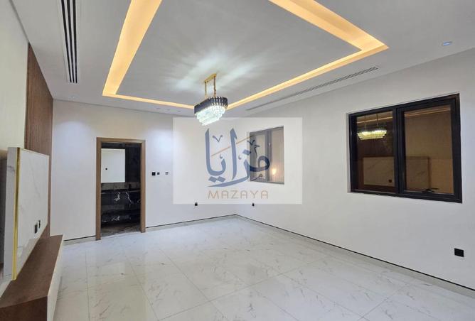 119736304 - Property Image 3