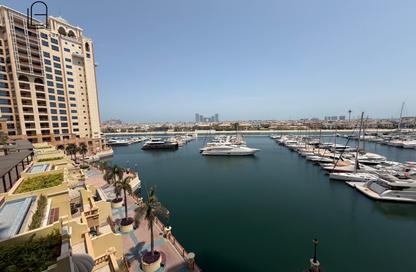 Apartment - 3 Bedrooms - 4 Bathrooms for rent in Marina Residences 6 - Marina Residences - Palm Jumeirah - Dubai