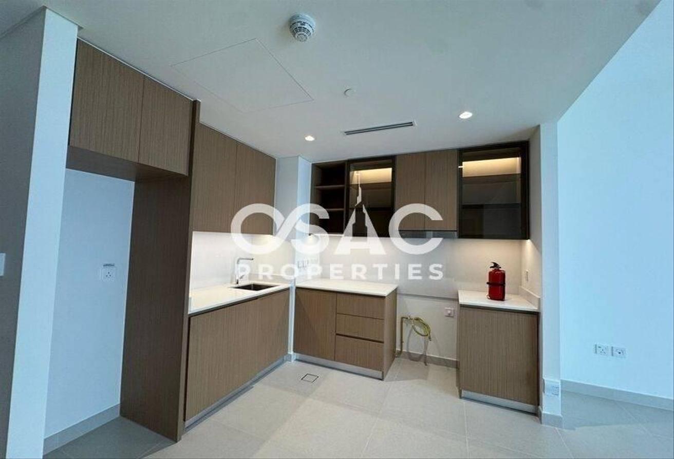 ELEGANT NEW APARTMENT | SPACIOUS | CREEK BEACH photo 10