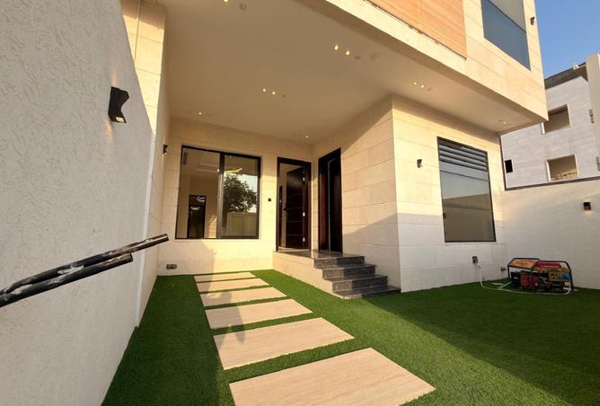 135620745 - Property Image 2