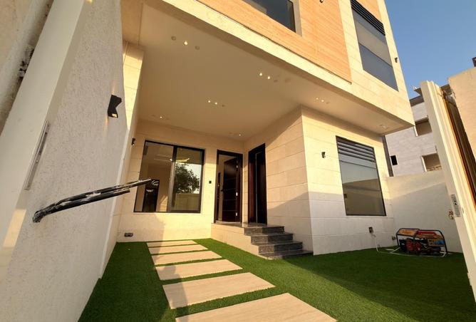 135620745 - Property Image 3