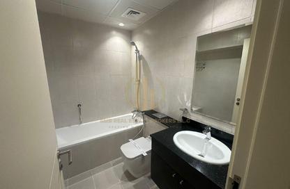 Apartment - 2 - 2 for sale in Tower 108 - District 18 - Jumeirah Village Circle - Dubai