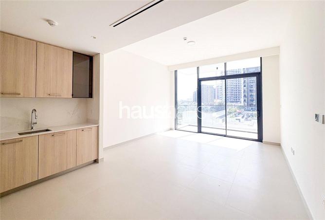 81923206 - صورة العقار 2