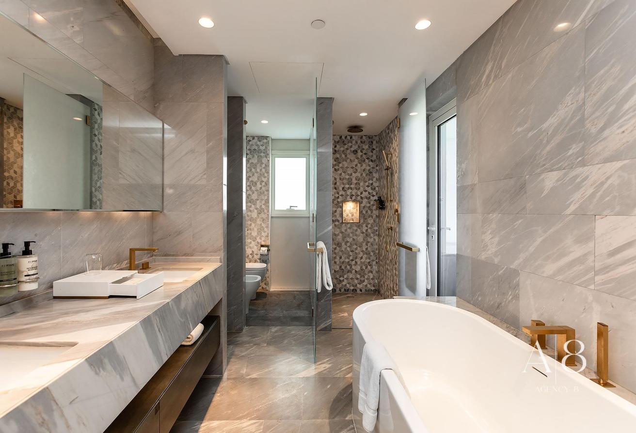 Palm Jumeirah | Private Jacuzzi | Spacious photo 25