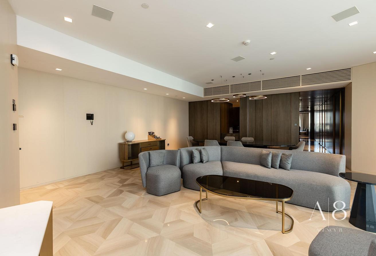 Palm Jumeirah | Private Jacuzzi | Spacious photo 12