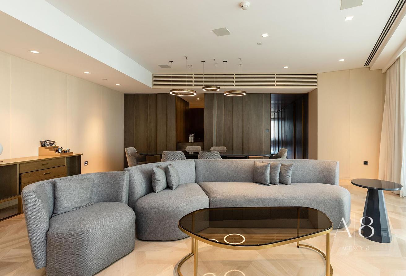 Palm Jumeirah | Private Jacuzzi | Spacious photo 11